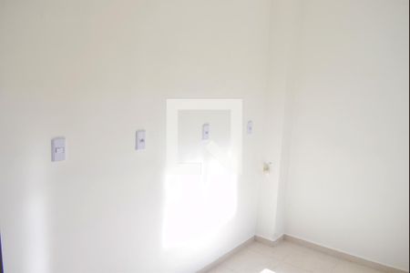Cozinha e Área de Serviço de apartamento para alugar com 2 quartos, 41m² em Parque Residencial Candido Portinari, Ribeirão Preto