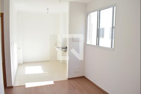 Sala/Cozinha de apartamento para alugar com 2 quartos, 41m² em Parque Residencial Candido Portinari, Ribeirão Preto