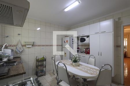 Cozinha  de casa à venda com 3 quartos, 120m² em Parada Inglesa, São Paulo