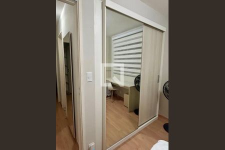 Quarto de apartamento para alugar com 2 quartos, 75m² em Indianópolis, São Paulo