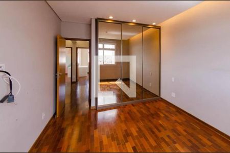 Foto 11 de apartamento à venda com 4 quartos, 120m² em Grajaú, Belo Horizonte