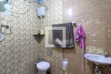 Banheiro de casa à venda com 1 quarto, 276m² em Vila Inglesa, São Paulo