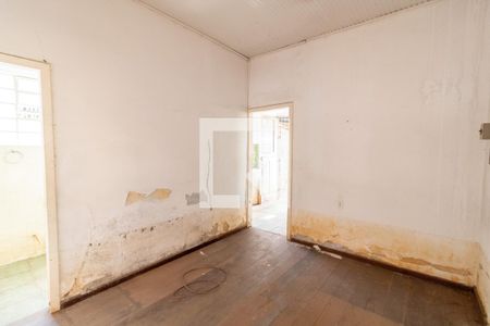 Casa à venda com 2 quartos, 325m² em Menino Deus, Porto Alegre