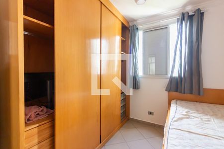 Quarto 1 de apartamento à venda com 3 quartos, 65m² em Vila Yara, Osasco