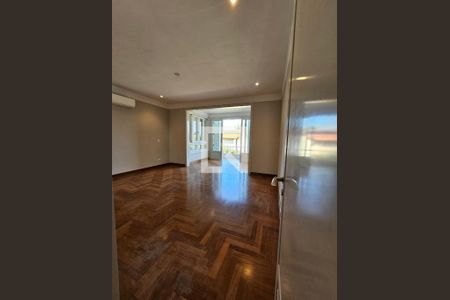 Foto 11 de casa de condomínio à venda com 5 quartos, 470m² em Jardim Paulista, Barueri