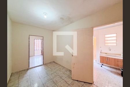 Quarto 1 de casa para alugar com 2 quartos, 66m² em Vila Penteado, São Paulo