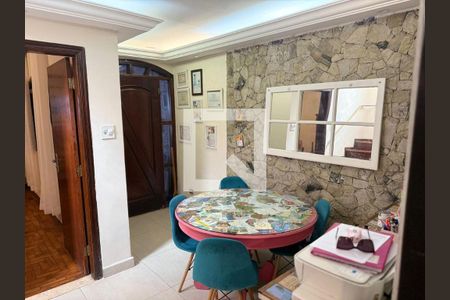 Foto 07 de casa à venda com 4 quartos, 155m² em Vila Monumento, São Paulo