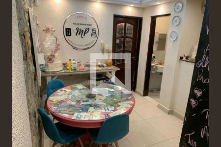 Foto 06 de casa à venda com 4 quartos, 155m² em Vila Monumento, São Paulo