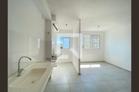 Apartamento para alugar com 2 quartos, 38m² em Del Castilho, Rio de Janeiro