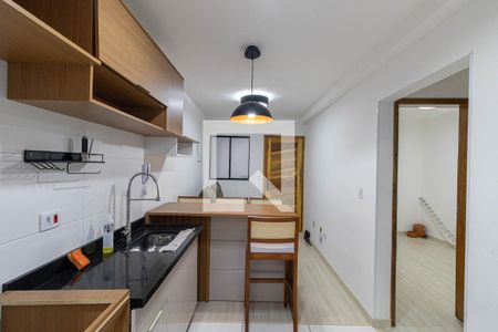Sala e Cozinha  de apartamento para alugar com 2 quartos, 36m² em Vila Ré, São Paulo