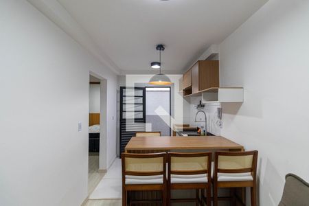 Sala e Cozinha  de apartamento para alugar com 2 quartos, 36m² em Vila Ré, São Paulo
