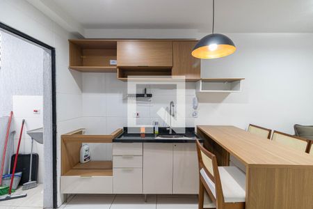 Sala e Cozinha  de apartamento para alugar com 2 quartos, 36m² em Vila Ré, São Paulo