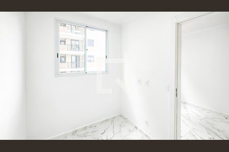 Quarto 1 de apartamento para alugar com 2 quartos, 34m² em Jardim Sabara, São Paulo