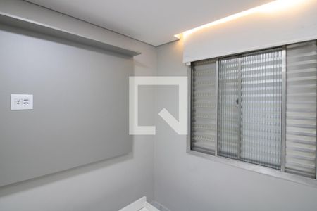 Quarto 2 de apartamento para alugar com 2 quartos, 54m² em Conjunto Habitacional Padre Manoel da Nobrega, São Paulo