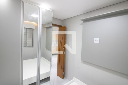 Quarto 2 de apartamento para alugar com 2 quartos, 54m² em Conjunto Habitacional Padre Manoel da Nobrega, São Paulo