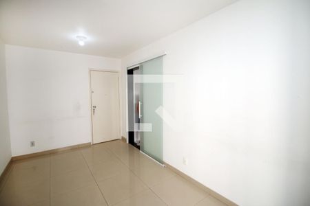 Sala de apartamento à venda com 2 quartos, 56m² em Vila da Penha, Rio de Janeiro