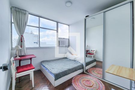 Quarto 1 de apartamento para alugar com 3 quartos, 96m² em Botafogo, Rio de Janeiro