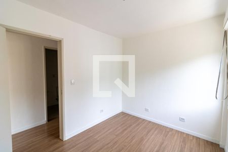 Quarto 1 de apartamento para alugar com 2 quartos, 49m² em Vila Nova, Porto Alegre