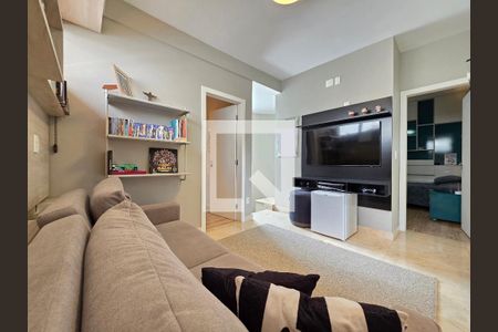 Sala íntima  de apartamento à venda com 3 quartos, 191m² em Santo Antônio, Belo Horizonte