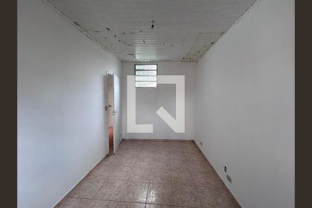Quarto 1 de casa para alugar com 4 quartos, 100m² em Chácara Inglesa, São Paulo