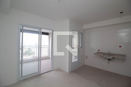 Sala/Quarto de kitnet/studio à venda com 1 quarto, 30m² em Picanço, Guarulhos