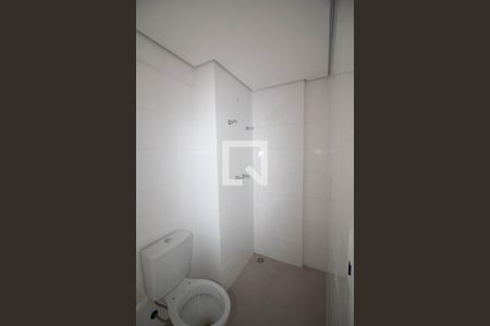 Banheiro de kitnet/studio à venda com 1 quarto, 30m² em Picanço, Guarulhos