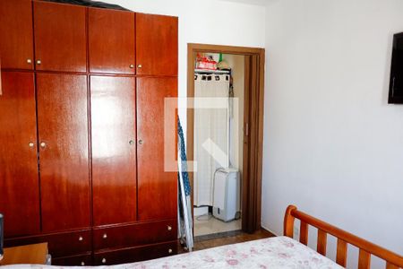Quarto 1 de casa à venda com 2 quartos, 100m² em Bandeiras, Osasco
