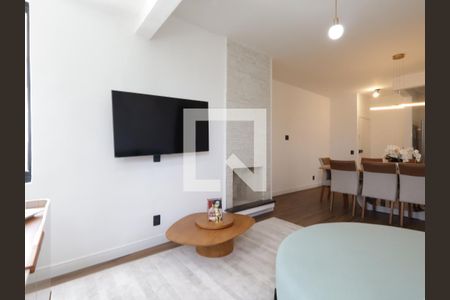 Sala de apartamento à venda com 2 quartos, 75m² em Super Quadra Morumbi, São Paulo