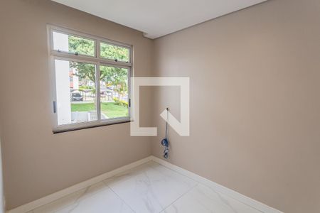 Quarto 1 de apartamento para alugar com 2 quartos, 54m² em Horto Florestal, Belo Horizonte