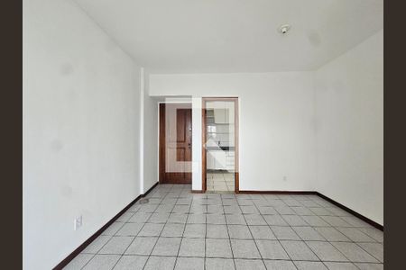 sala de apartamento para alugar com 3 quartos, 80m² em Stiep, Salvador