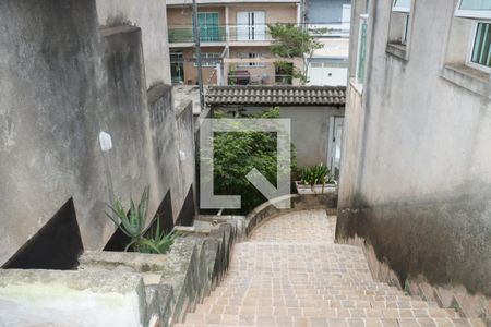 Casa de Condomínio para alugar com 4 quartos, 355m² em Jardim Rosalina, Cotia