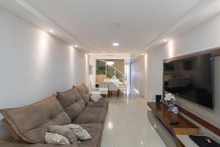 Sala de casa para alugar com 3 quartos, 160m² em Vila Guilhermina, São Paulo