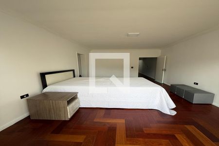 Casa à venda com 4 quartos, 324m² em Jardim Las Vegas, São Bernardo do Campo