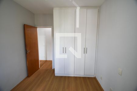 Quarto 1 de apartamento para alugar com 3 quartos, 75m² em Vila Guararapes, Campinas