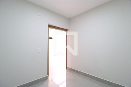 Quarto 1 - Suíte de casa de condomínio para alugar com 3 quartos, 170m² em Morada da Colina, Uberlândia