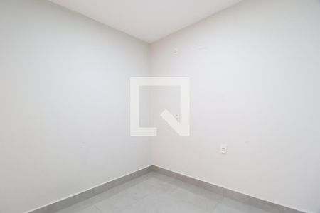 Quarto 1 - Suíte de casa de condomínio para alugar com 3 quartos, 170m² em Morada da Colina, Uberlândia