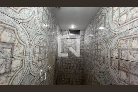 Banheiro de casa para alugar com 1 quarto, 70m² em Jardim Olavo Bilac, Duque de Caxias