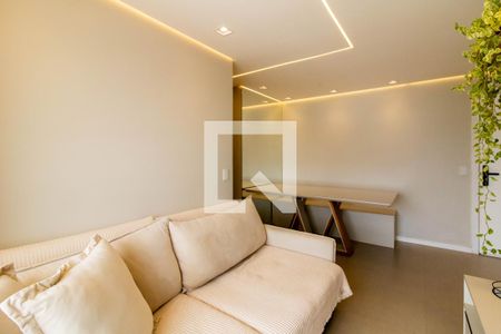 Sala de apartamento à venda com 2 quartos, 55m² em Vila Itapegica, Guarulhos