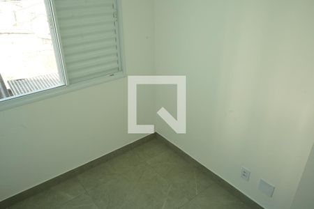 Quarto de apartamento para alugar com 2 quartos, 39m² em Vila Carrão, São Paulo