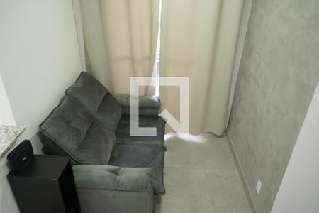 Sala de apartamento para alugar com 2 quartos, 39m² em Vila Carrão, São Paulo