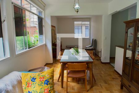Sala de apartamento para alugar com 2 quartos, 100m² em Santa Lúcia, Belo Horizonte