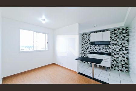 Sala de apartamento para alugar com 2 quartos, 44m² em Jardim Las Vegas, Guarulhos