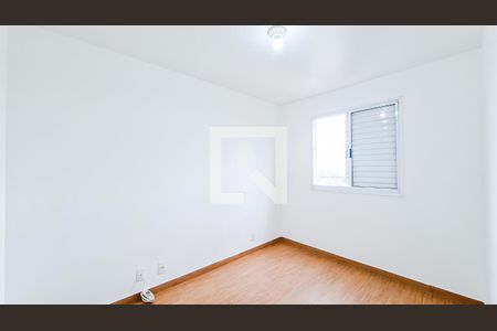 Quarto 2 de apartamento para alugar com 2 quartos, 44m² em Jardim Las Vegas, Guarulhos