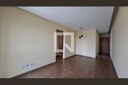Sala de apartamento à venda com 2 quartos, 63m² em Campestre, Santo André