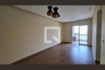 Sala de apartamento à venda com 2 quartos, 63m² em Campestre, Santo André