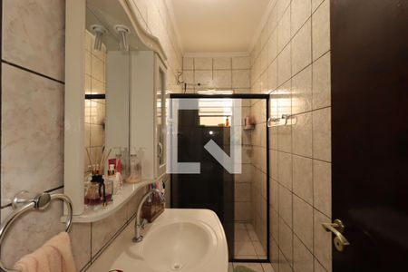 Banheiro de casa à venda com 2 quartos, 151m² em Bangú, Santo André