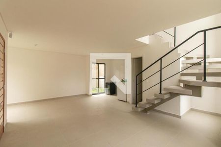 Sala/Cozinha de casa de condomínio para alugar com 3 quartos, 120m² em Santa Quiteria, Curitiba