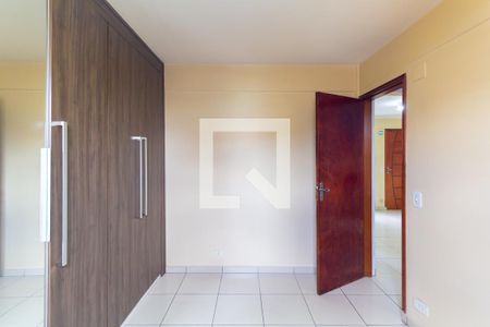 Quarto 2 de apartamento para alugar com 2 quartos, 42m² em Jardim Santa Adelia, São Paulo