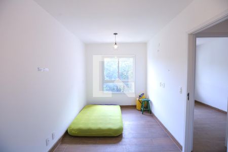 Quarto 2 de apartamento para alugar com 2 quartos, 58m² em Vila Cruz das Almas, São Paulo