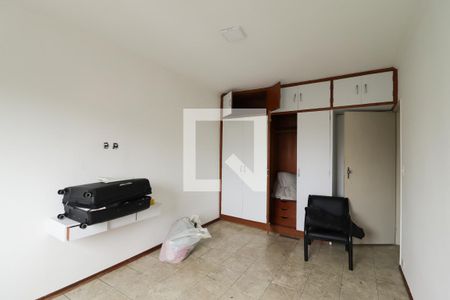Quarto 2 de casa para alugar com 3 quartos, 300m² em Vila Aurora (zona Norte), São Paulo